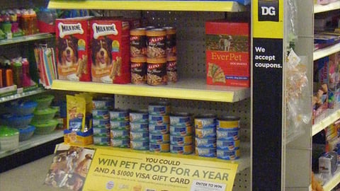 Dollar General Del Monte Contest Endcap