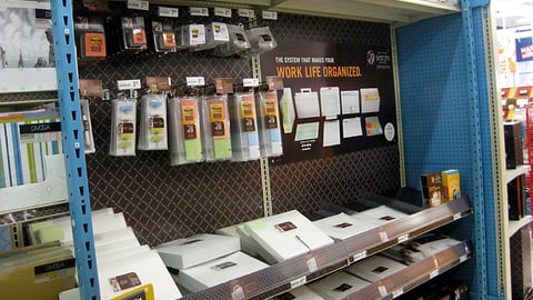 OfficeMax [IN]Place In-Line Display