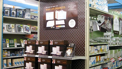 OfficeMax [IN]Place Endcap