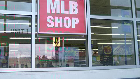 Toys "R" Us 'MLB Shop' Window Sign