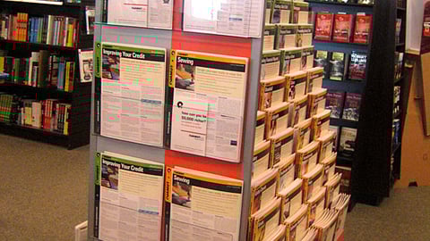 Barnes & Noble Quamut Display