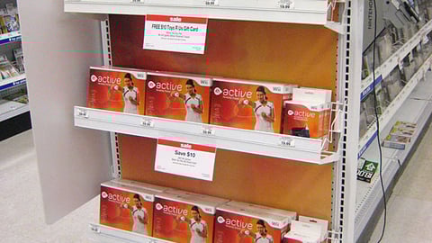 Toys "R" Us 'EA Sports Active' Endcap