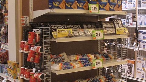 Stop & Shop 'Seasonal' Snacks Endcap