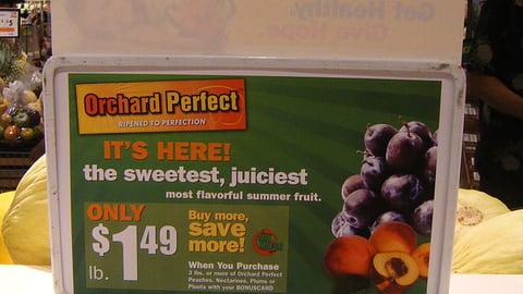 Giant-Carlisle 'Orchard Perfect' Framed Sign