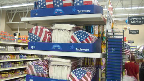 Safeway Private-Label Comparison Endcap