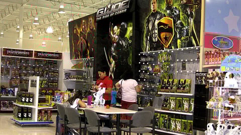 Toys "R" Us Christmas in July Cardmaking Event