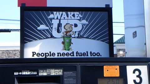 7-Eleven 'Wake Up' Pump Topper