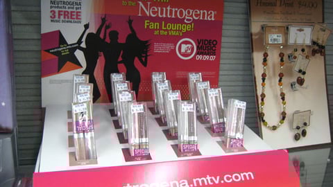 Neutrogena Sweeps Shelf Tray