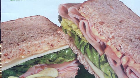 7-Eleven 'Fresh Sandwiches, Free Stuff' Window Sign