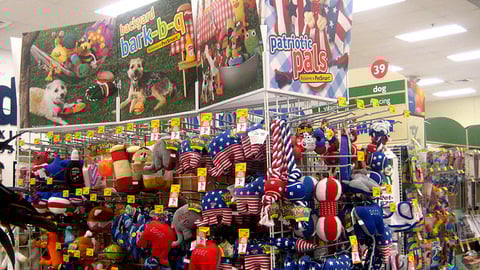 PetSmart Seasonal Fixture