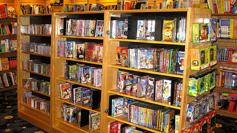 Borders Kids' Movies & TV Fixture