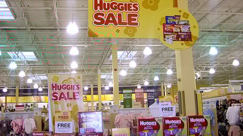 Babies "R" Us Huggies Merchandising