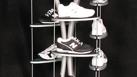 Footaction Lease Line Display