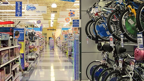 "R" Superstore Power Aisle