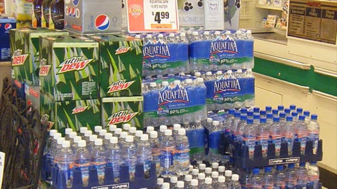 Giant-Carlisle 'Pepsi Refresh Project' Display