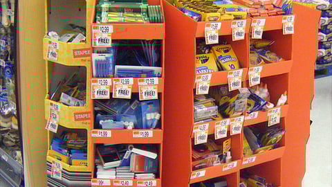 Giant-Landover Staples Floorstands