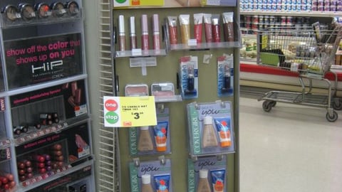 CoverGirl 'Back to You' Floorstand