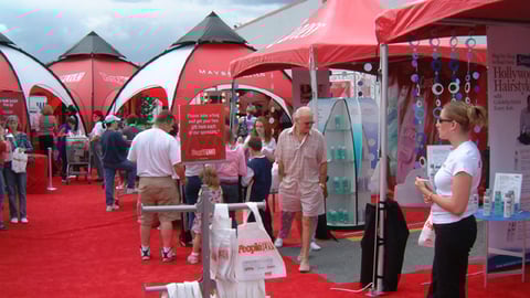 'People' Live Interior