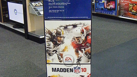 Best Buy 'Madden NFL 10' Stanchion