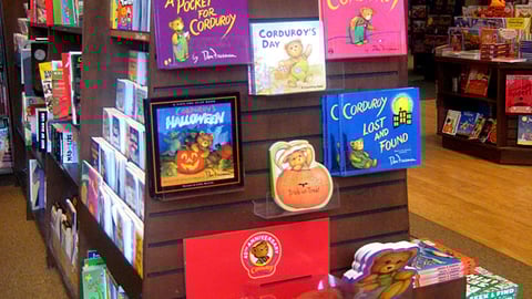 Barnes & Noble 'Corduroy' Endcap