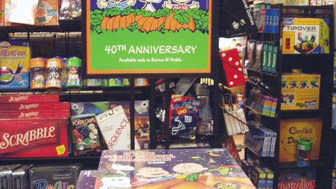 Barnes & Noble 'Great Pumpkin' Stanchion Sign