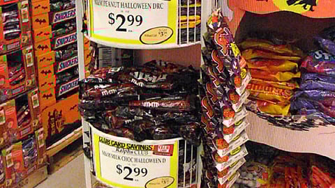 Ralphs Halloween Rack