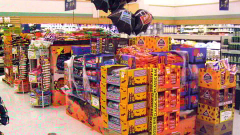 Ralphs Halloween Displays