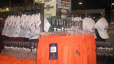 Dick's 'Fan Friday' Sign