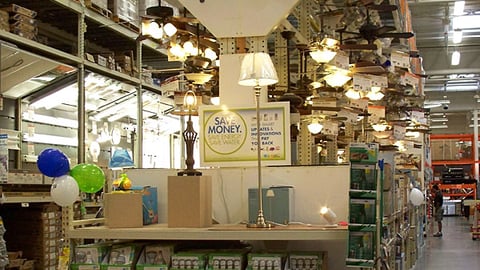 Home Depot 'Save Energy' Lighting Endcap