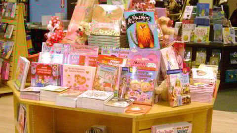 Barnes & Noble Valentine's Day Merchandising