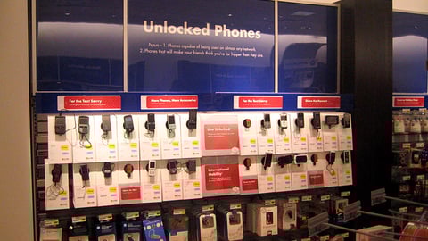 Best Buy Mobile Unlocked Phones Wall Display 