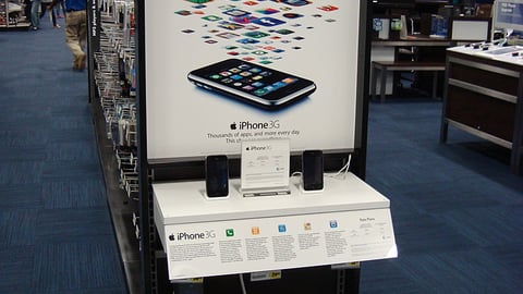 iPhone 3G Endcap