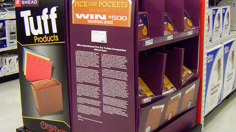 Smead 'Pick Our Pockets' Half-Pallet