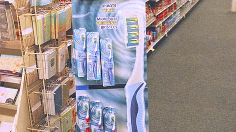 Oral-B Pulsar Lenticular Floorstand