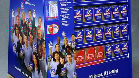 Staples TurboTax Pallet