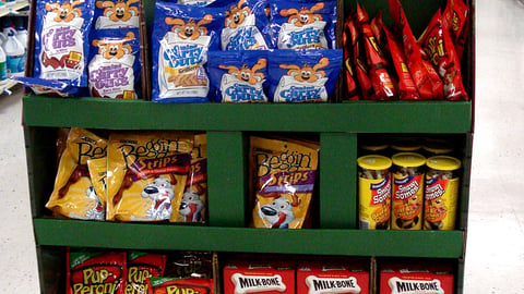 Del Monte Dog Treats Holiday Pallet Display