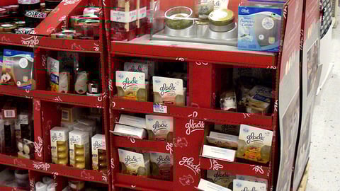 Glade Holiday Pallet Display