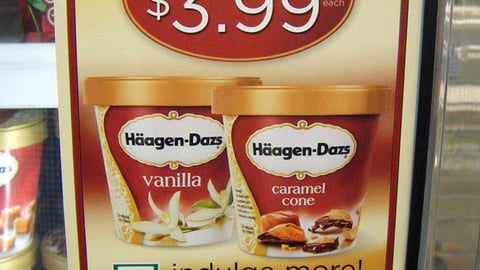 Haagen-Dazs 7-Eleven Cooler Cling