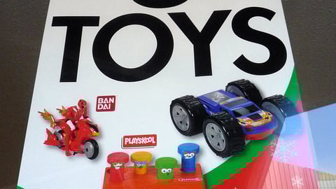 Family Dollar '$5 Toys' Window Poster