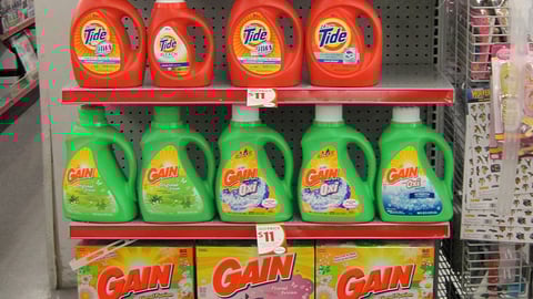 Family Dollar P&G Laundry Care Endcap