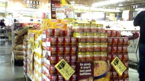 H-E-B Cross-Merch Super Bowl Display