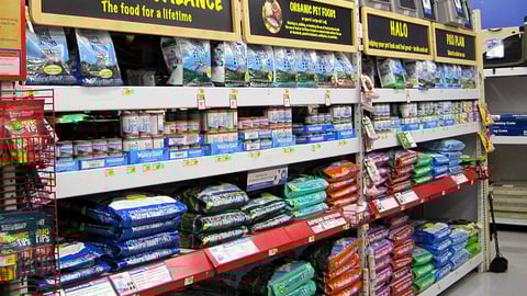 Petco 'Natural Neighborhood Shop' Aisle