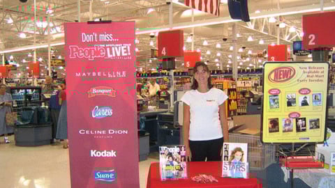 Wal-Mart ''People' Live' In-Store Activity