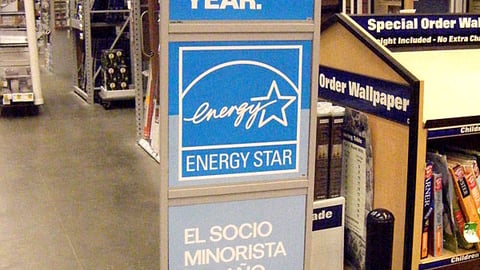 Lowe's Energy Star 'Retail Partner of the Year' Stanchion