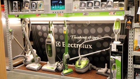 Electrolux Floor Care In-Line Display