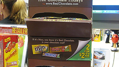 Mars 'Free Chocolate Fridays' Power Wing