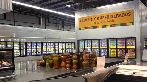 Más Club Refrigerated Foods Coolers