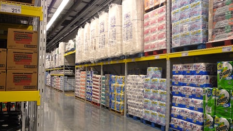 Más Club Paper Goods Aisle