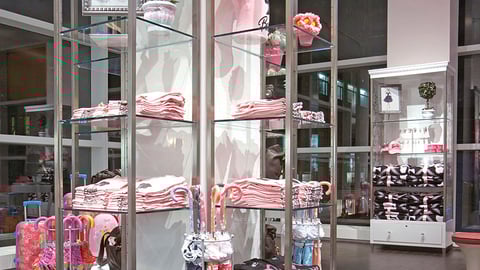 FAO Schwarz Barbie Concept Shop