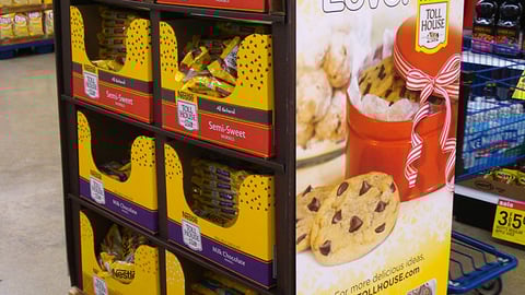 Nestle Toll House 'Gift Some Love' Half-Pallet